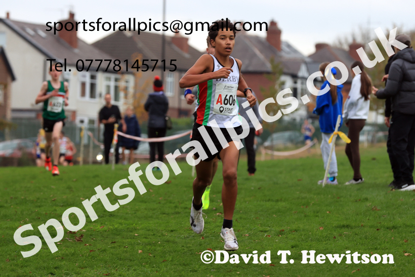 Boys Under-15s relay, 2025 Northern Cross Country Relays, Graves Park, Sheffield. Photo: David T. Hewitson/Sports for All Pics